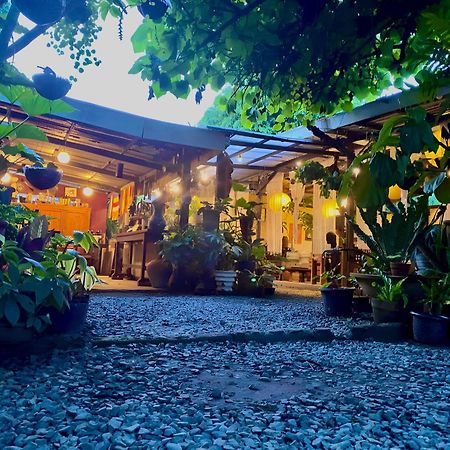 Marius B&B & Hostel Silang Luaran gambar