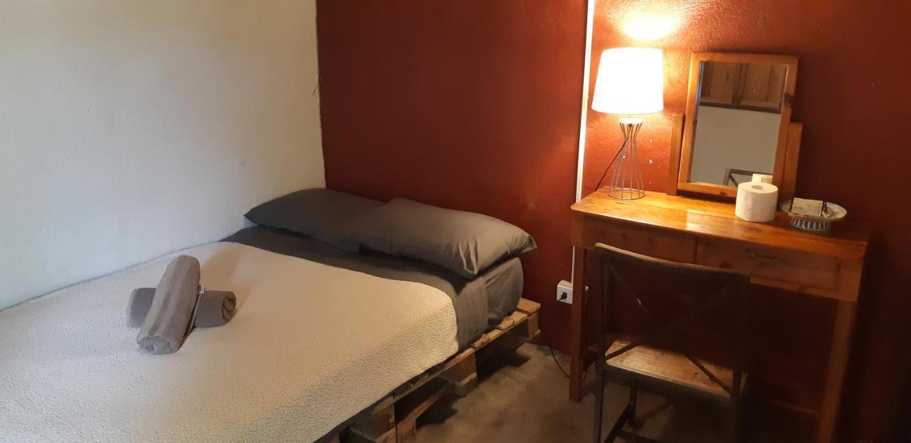 Marius B&B & Hostel Silang Luaran gambar