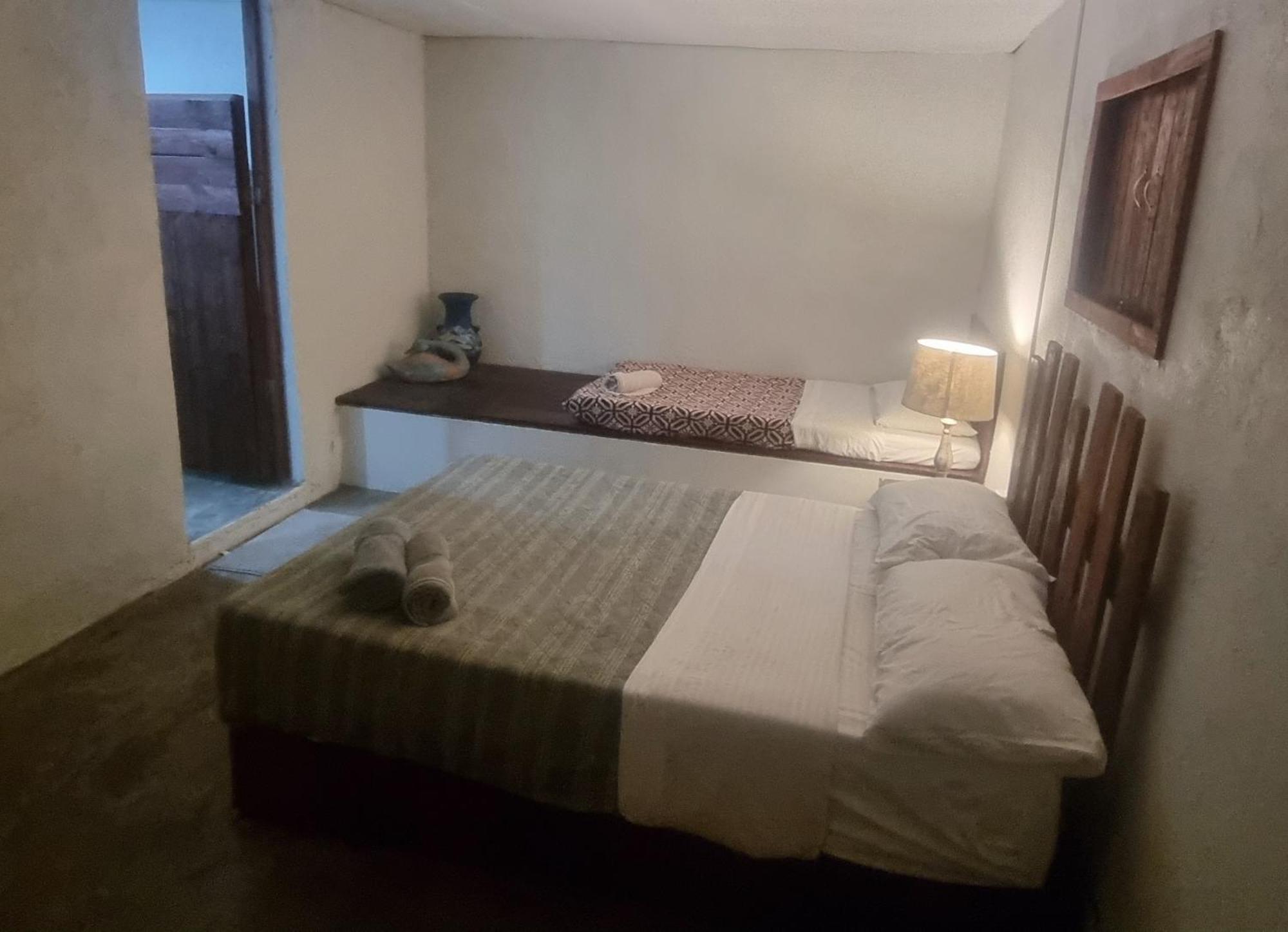 Marius B&B & Hostel Silang Luaran gambar