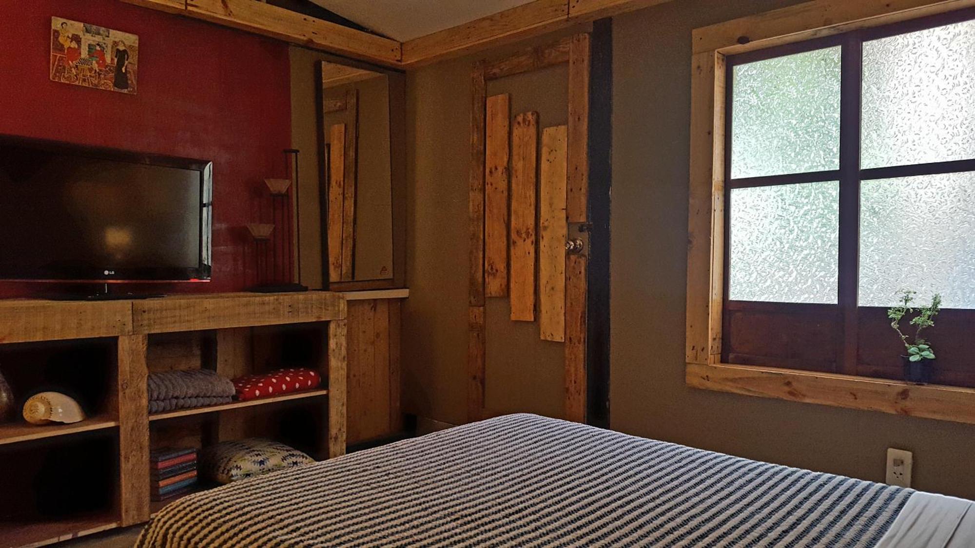Marius B&B & Hostel Silang Luaran gambar